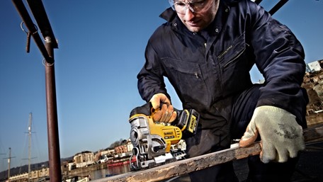 Pila ubodna aku DEWALT 18V SOLO alat